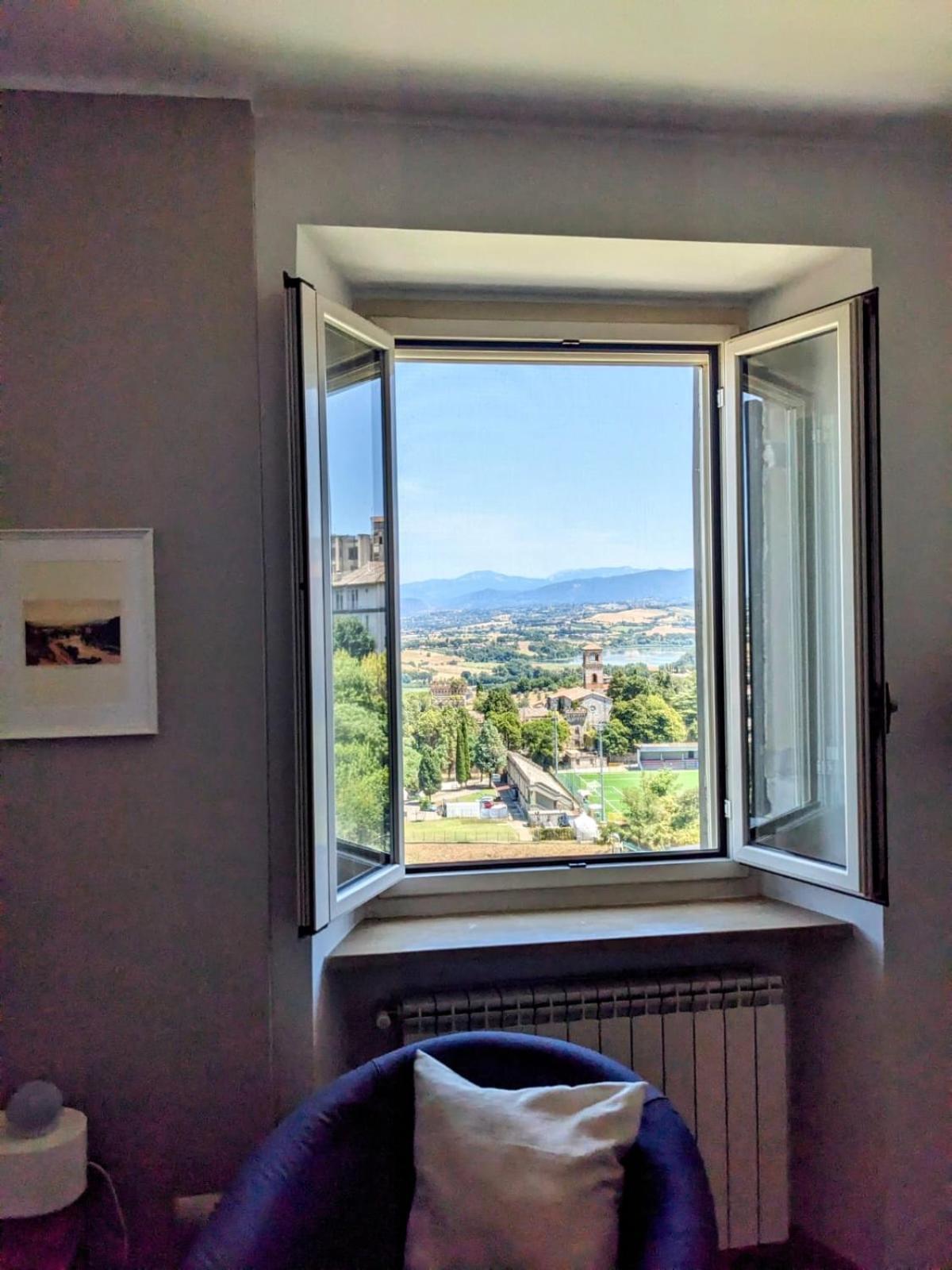 Appartement Attico Delle Arvolte à Narni Extérieur photo